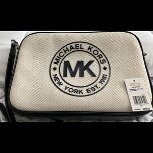 Like New Fulton Sport Michael Kors purse